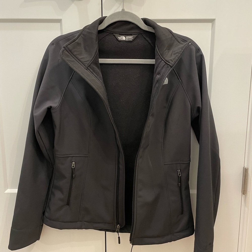 North Face Apex Barrier Soft Shell Jacket - image 3